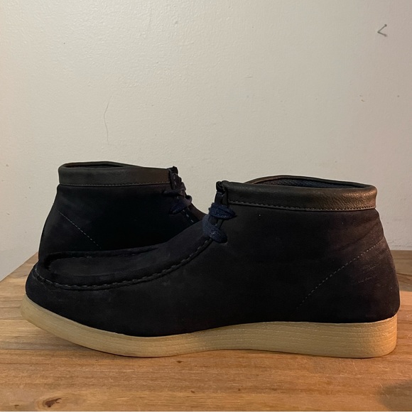 Mountain Creek Kangar Navy Suede Leather Wallabee Men’s Size:9.5